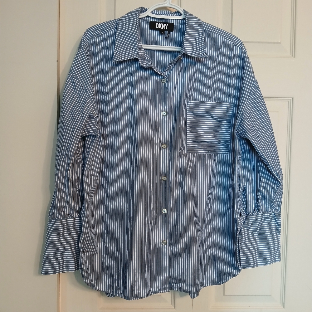 DKNY 100% Cotton Striped Blue And White Buttoned Dress Shirt, Size Large (L)
